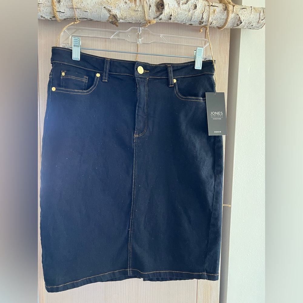 NWT- Jones New York Signature Lexington Stretch Pencil Skirt, Indigo, Size 8